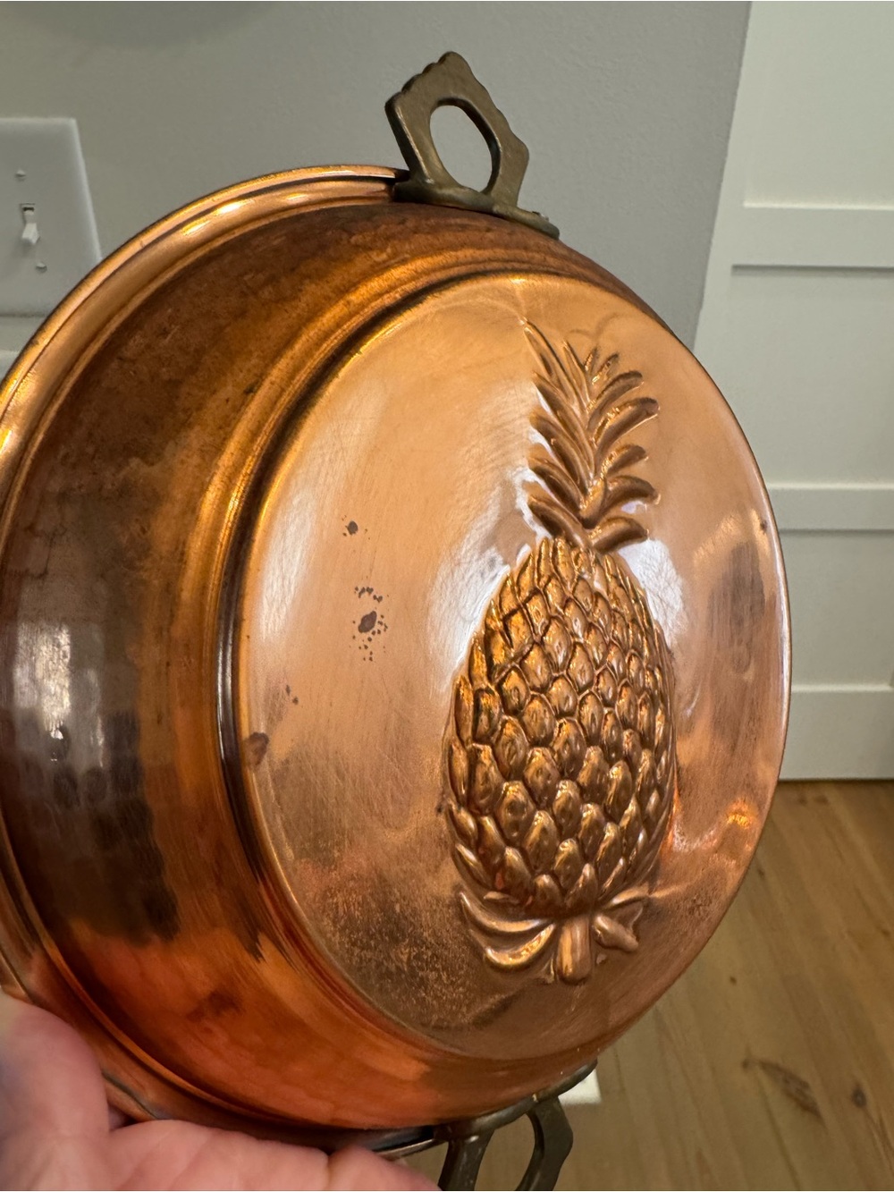 Decorative Copper Pineapple Wall Hanging - Copper Finish
